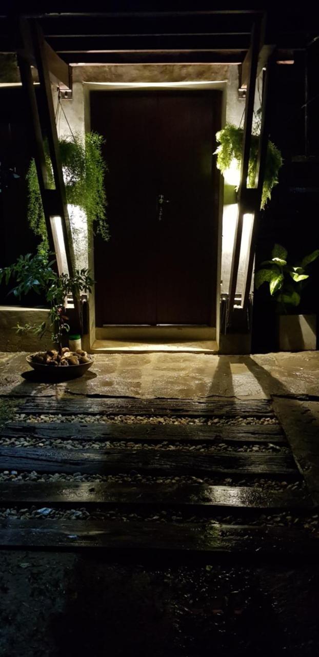 Villa Tulip Garden アヌラーダプラ エクステリア 写真